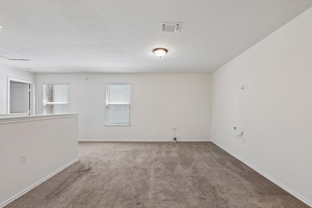 4612 Syndicate RD, Manor, TX 78653