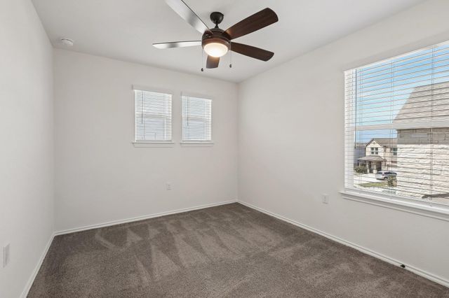 4612 Syndicate RD, Manor, TX 78653