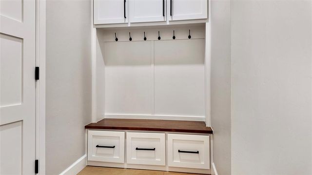 15600 Traditions Boulevard, Edmond, OK 73013