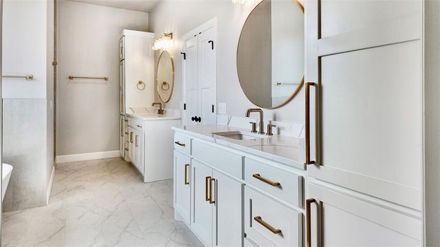 15600 Traditions Boulevard, Edmond, OK 73013