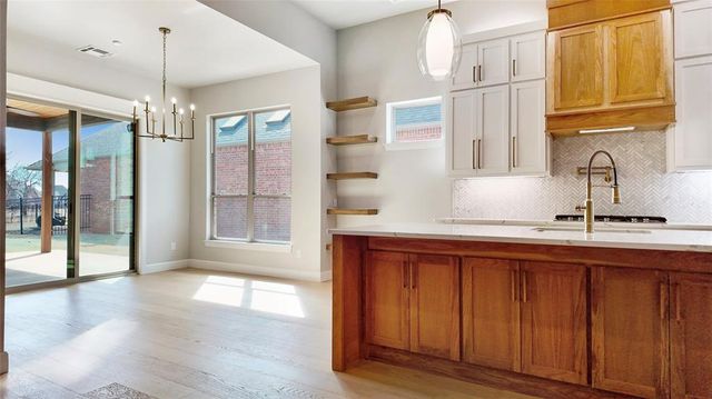 15600 Traditions Boulevard, Edmond, OK 73013