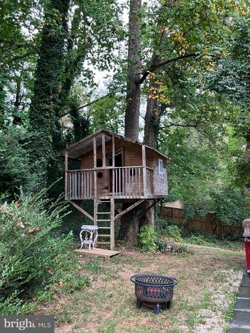 9414 WADSWORTH DR, Bethesda, MD 20817