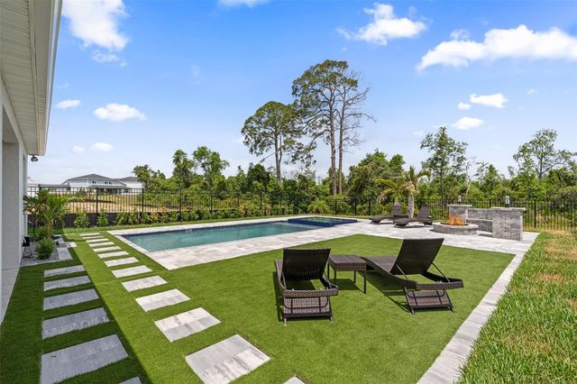 8105 FENTON STREET, Orlando, FL 32836