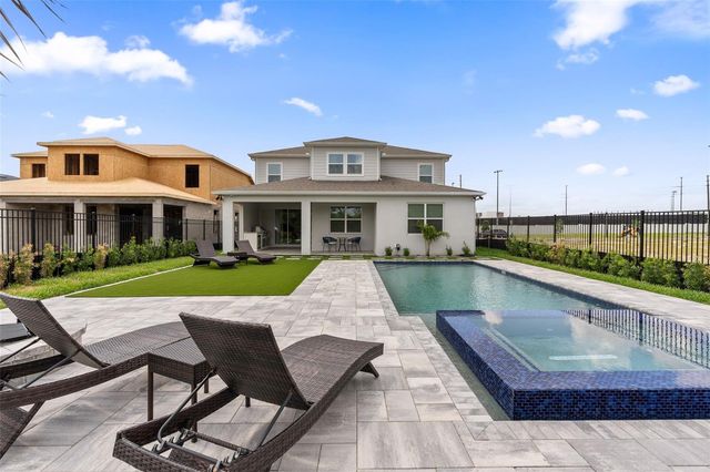 8105 FENTON STREET, Orlando, FL 32836