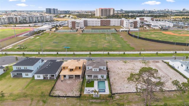 8105 FENTON STREET, Orlando, FL 32836