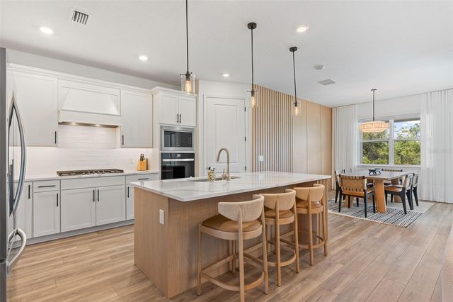 8105 FENTON STREET, Orlando, FL 32836