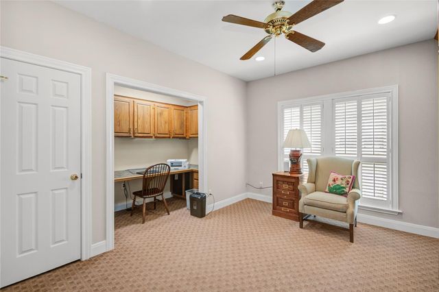 212 Teakwood Street, Lake Jackson, TX 77566