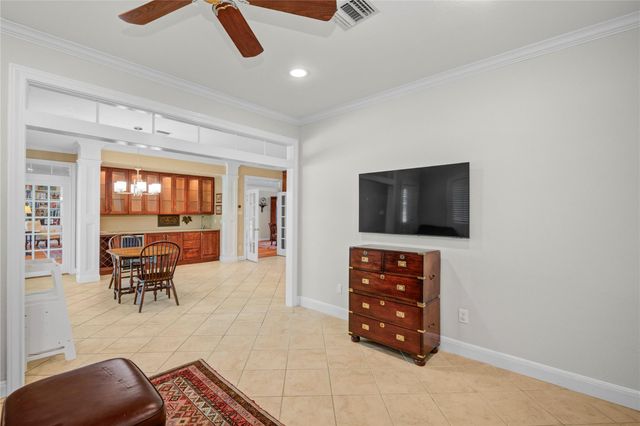 212 Teakwood Street, Lake Jackson, TX 77566