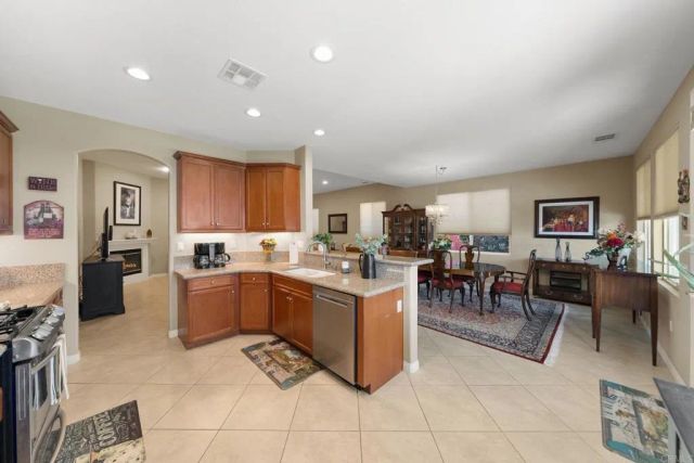 7775 Gibson Circle, Hemet, CA 92545