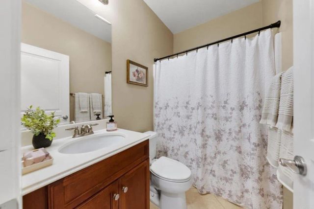 7775 Gibson Circle, Hemet, CA 92545