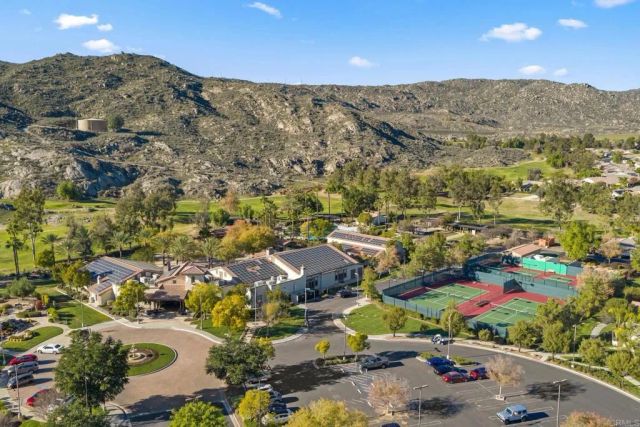 7775 Gibson Circle, Hemet, CA 92545