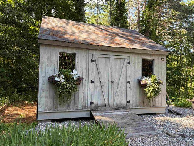217 Kensington Road, Hampton Falls, NH 03844
