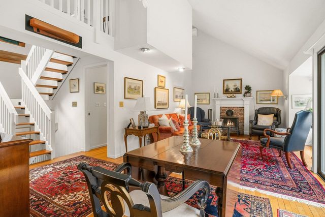 217 Kensington Road, Hampton Falls, NH 03844