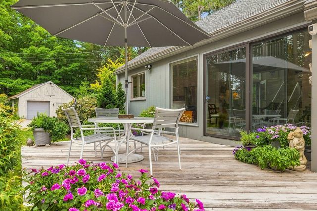 217 Kensington Road, Hampton Falls, NH 03844