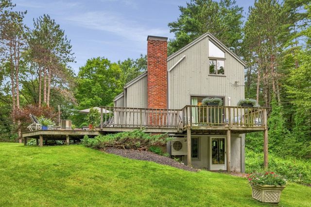 217 Kensington Road, Hampton Falls, NH 03844