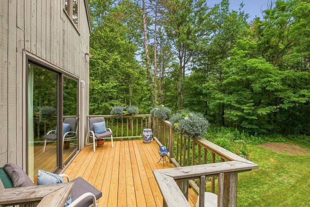 217 Kensington Road, Hampton Falls, NH 03844