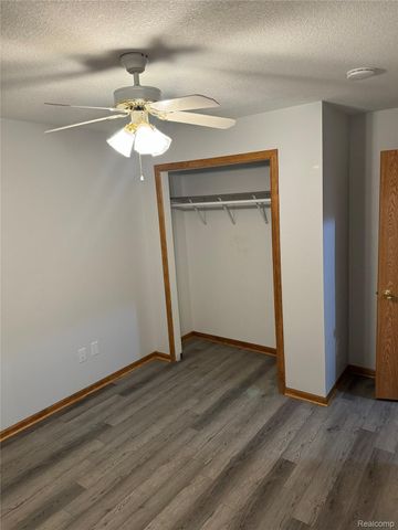 12464 Maxwell Road, Carleton Village, MI 48117