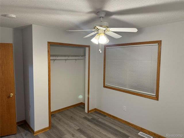 12464 Maxwell Road, Carleton Village, MI 48117