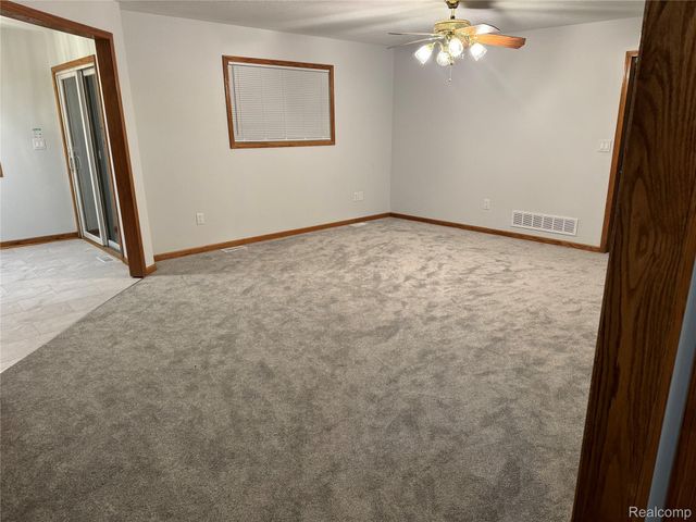 12464 Maxwell Road, Carleton Village, MI 48117