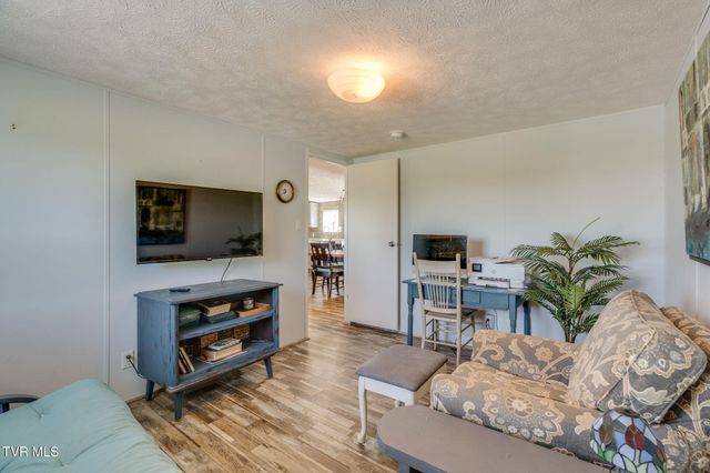241 Forest Road, Mosheim, TN 37818