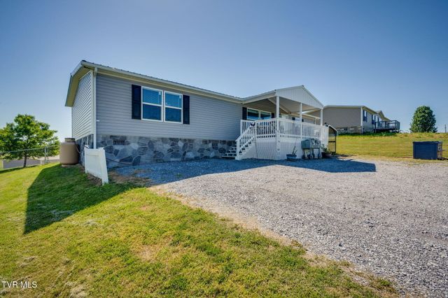 241 Forest Road, Mosheim, TN 37818