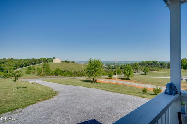 241 Forest Road, Mosheim, TN 37818