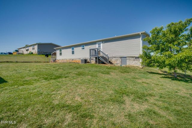 241 Forest Road, Mosheim, TN 37818