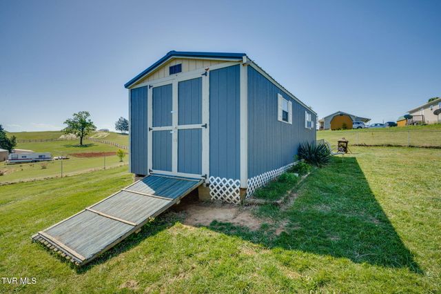 241 Forest Road, Mosheim, TN 37818