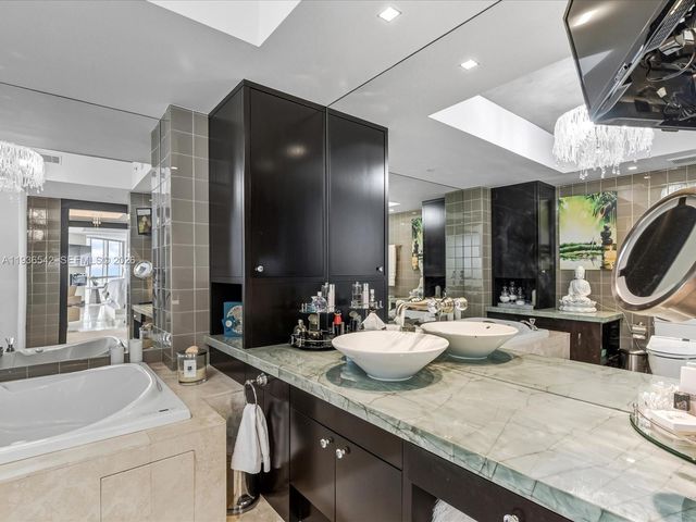 18201 Collins Ave 5101, Sunny Isles Beach, FL 33160