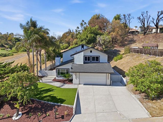 2640 Chestnut Avenue, Carlsbad, CA 92010