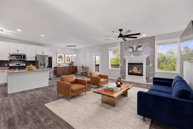 11308 N Mason DRIVE, Edgerton, WI 53534