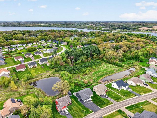 11308 N Mason DRIVE, Edgerton, WI 53534