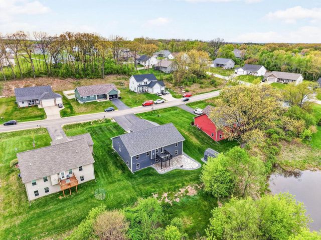11308 N Mason DRIVE, Edgerton, WI 53534