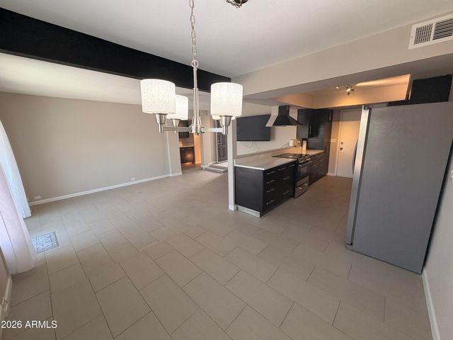 3243 N 38TH Street 3, Phoenix, AZ 85018
