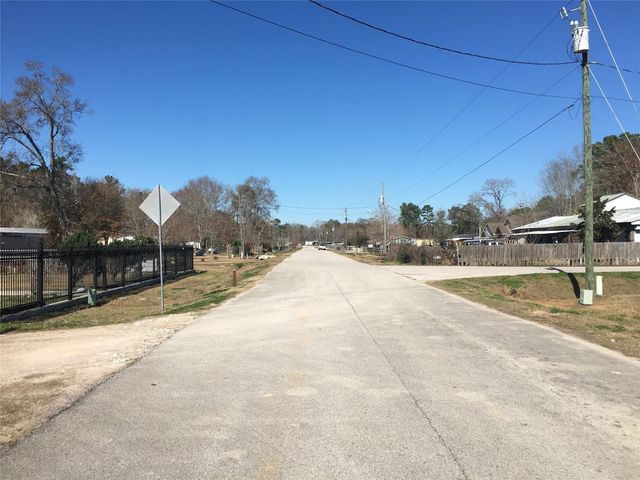 19119 Mckensie Circle, Porter, TX 77365