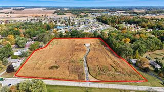 1120 W Business 30, Columbia City, IN 46725