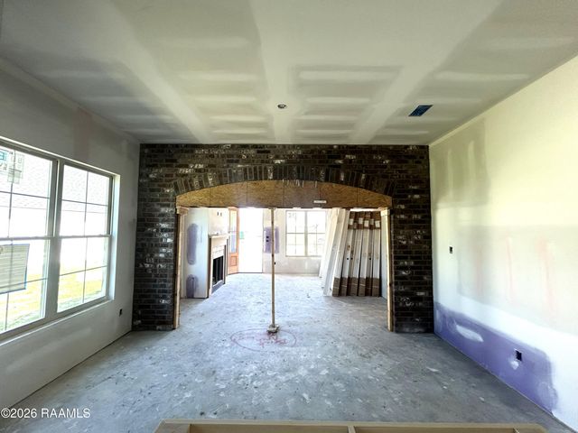 105 Central Village Way, Youngsville, LA 70592