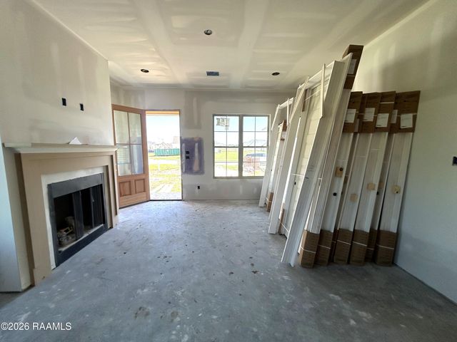 105 Central Village Way, Youngsville, LA 70592