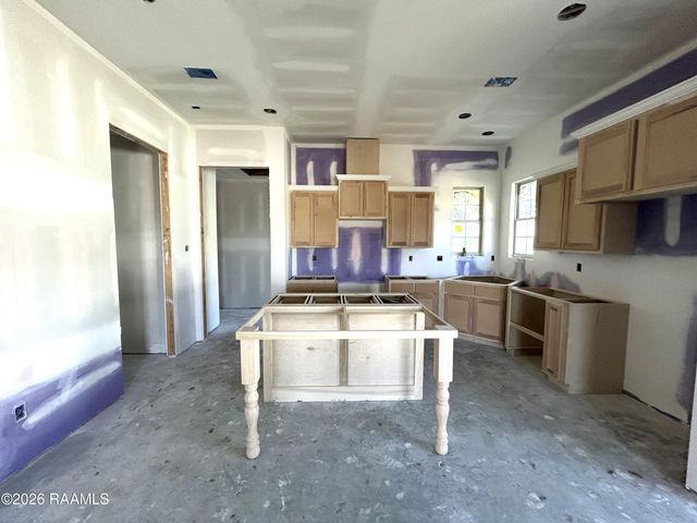 105 Central Village Way, Youngsville, LA 70592