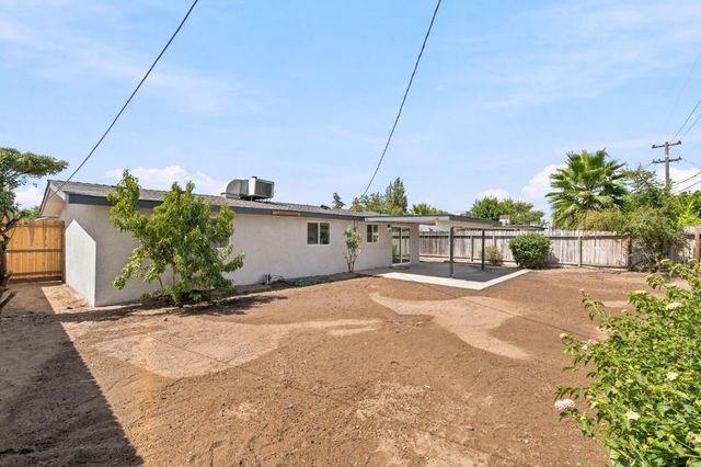 125 Pico Avenue, Clovis, CA 93612