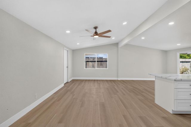 125 Pico Avenue, Clovis, CA 93612