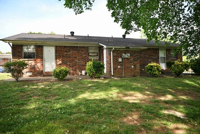 1845 Green Drive NW A & B, Cleveland, TN 37311