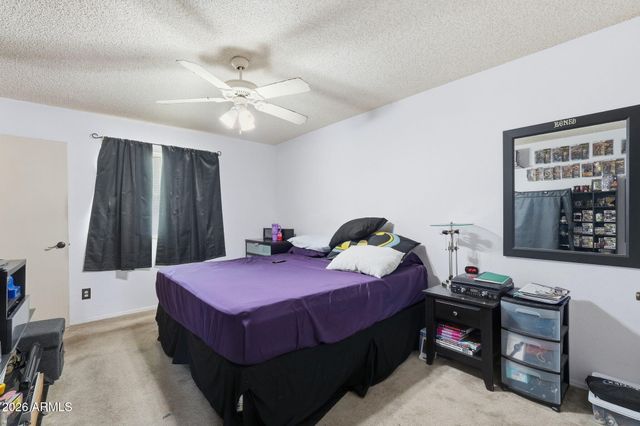 2421 E HILTON Avenue, Mesa, AZ 85204