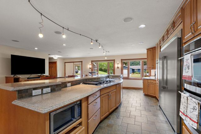 803 Sierra Lane NE, Rochester, MN 55906