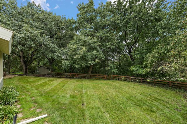 803 Sierra Lane NE, Rochester, MN 55906