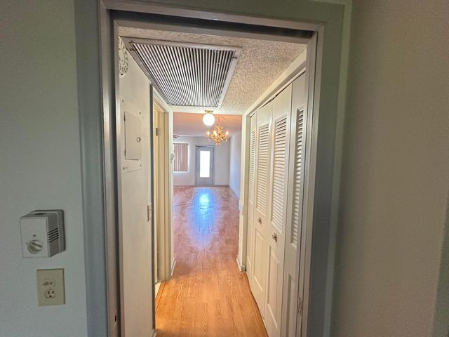 352 Southampton C, West Palm Beach, FL 33417