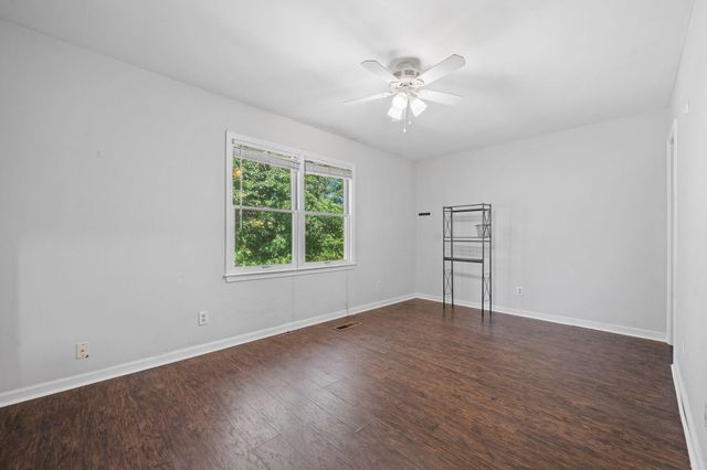 302 Springview Lane 11, Summerville, SC 29485