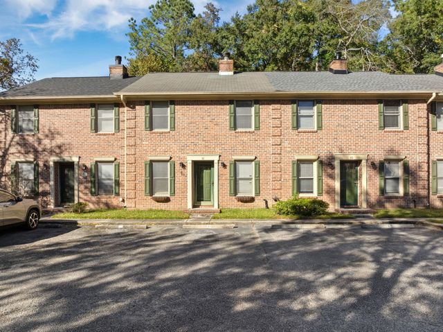 302 Springview Lane 11, Summerville, SC 29485