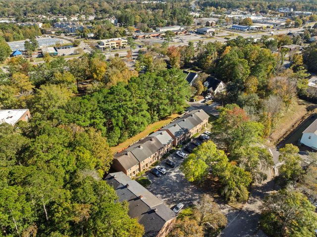 302 Springview Lane 11, Summerville, SC 29485