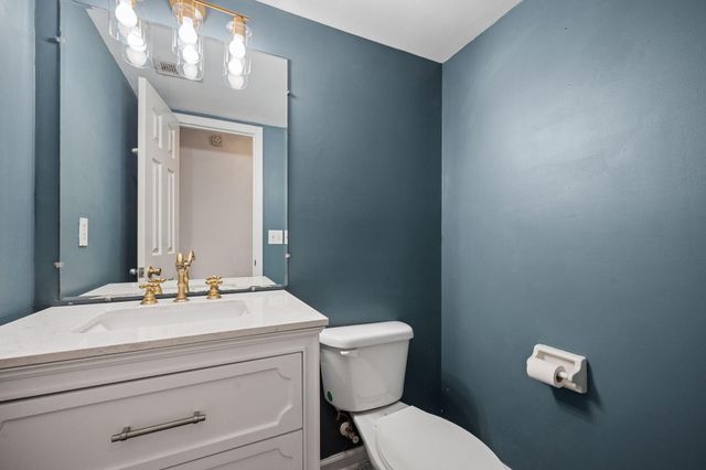 302 Springview Lane 11, Summerville, SC 29485